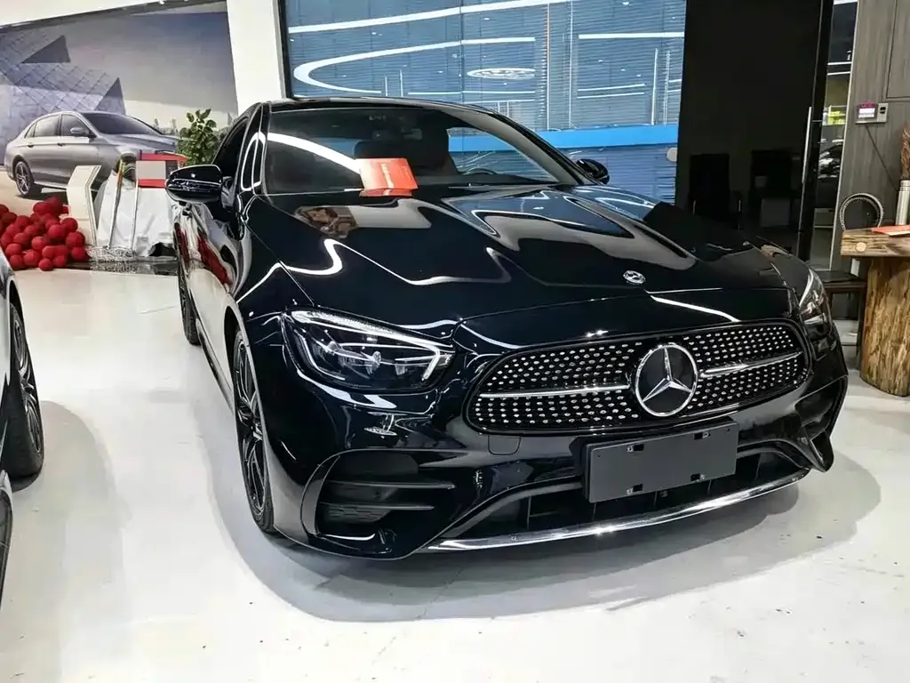 Mercedes-Benz E-Class (Import) — фото 4