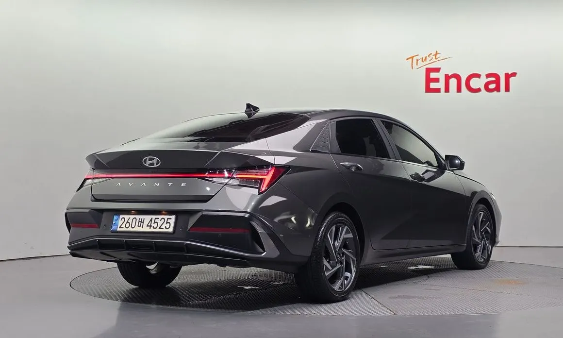 Hyundai AVANTE — фото 5