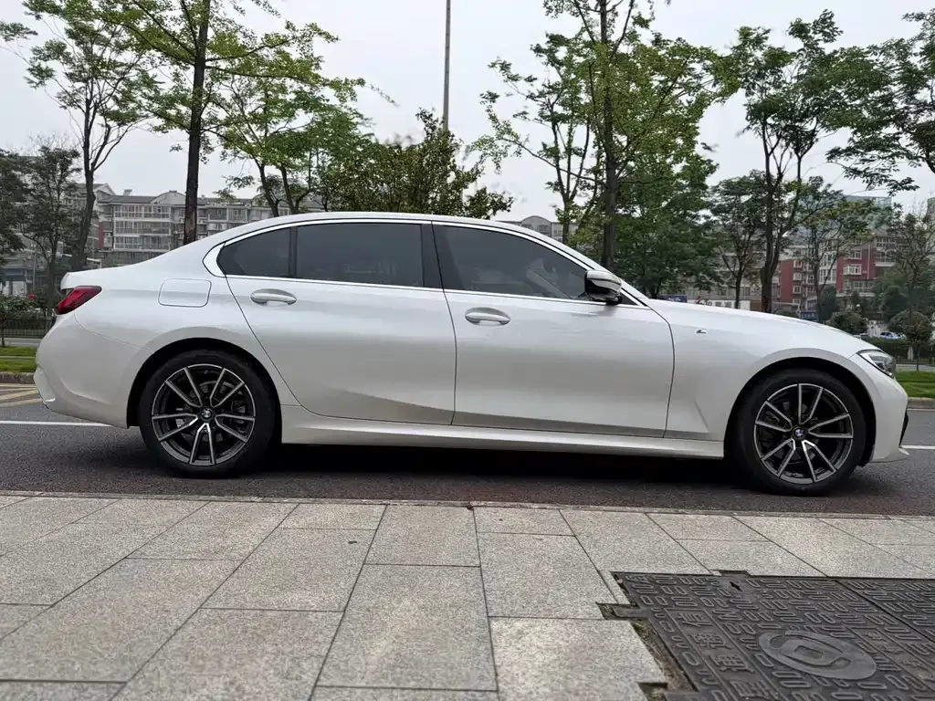 BMW 3 Series — фото 10