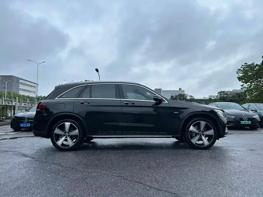 Mercedes-Benz GLC — фото 2