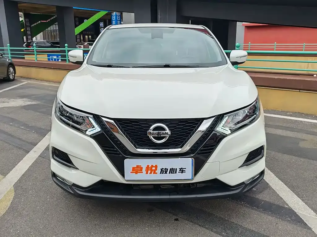 Nissan Qashqai — фото 6
