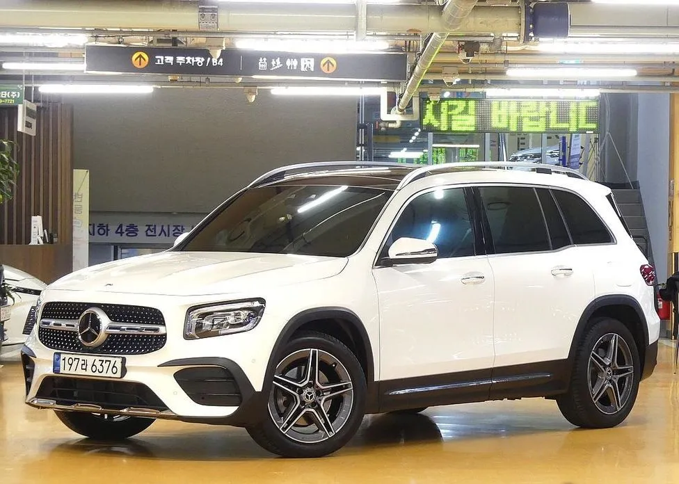 Mercedes-Benz GLB-Class — фото 1