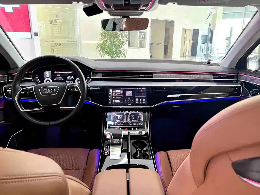 Audi A8 — фото 5