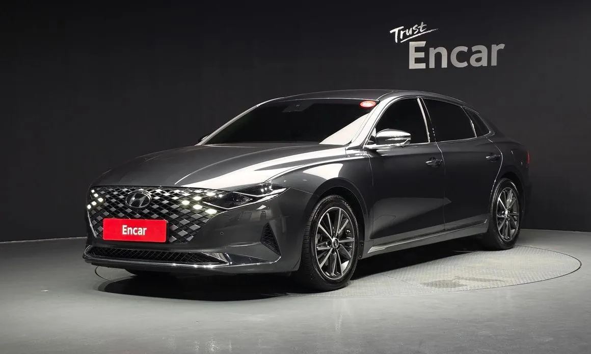 Hyundai Grandeur — фото 1