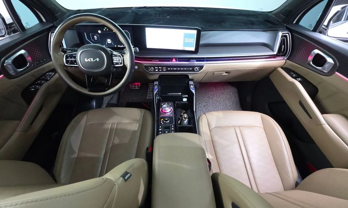 Kia Sorento — фото 8