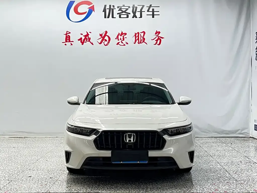 Honda Inspire — фото 7
