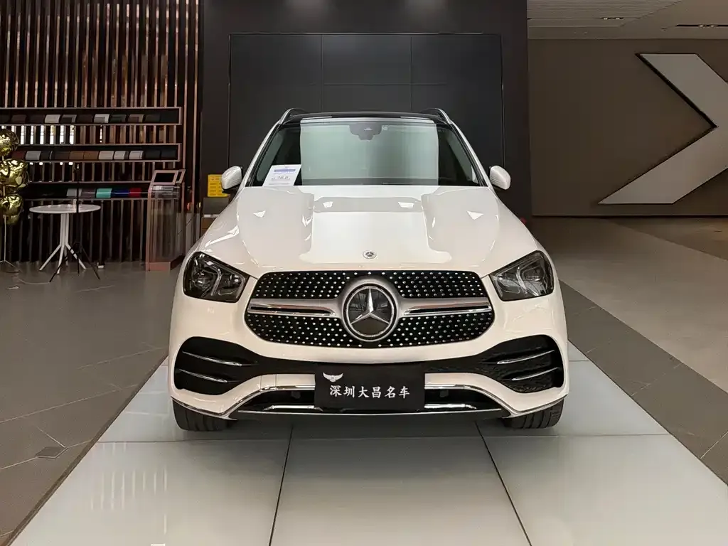Mercedes-Benz GLE (Import) — фото 9