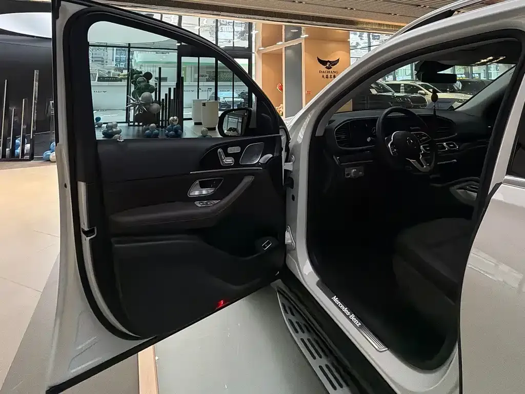 Mercedes-Benz GLE (Import) — фото 10