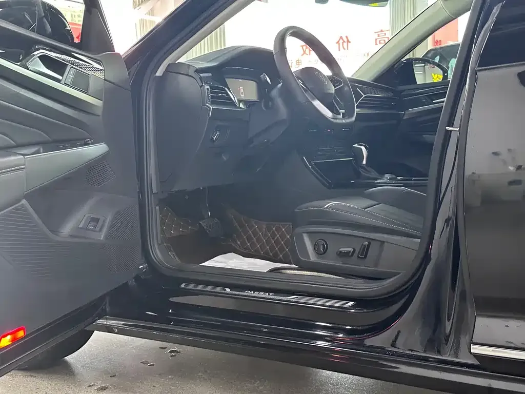 Volkswagen Passat — фото 4
