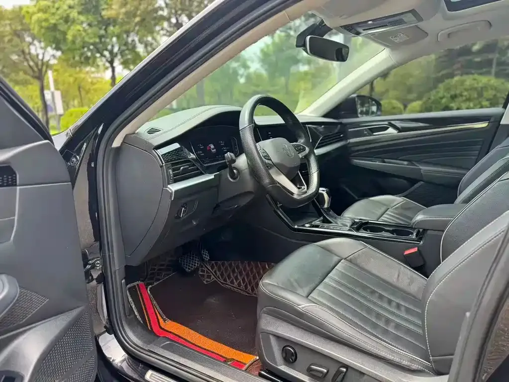 Volkswagen Passat — фото 5
