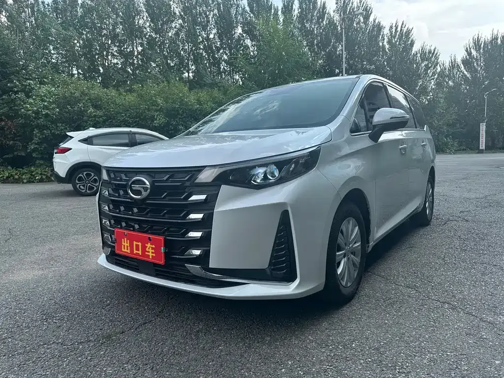 GAC Motor Trumpchi M6 — фото 1