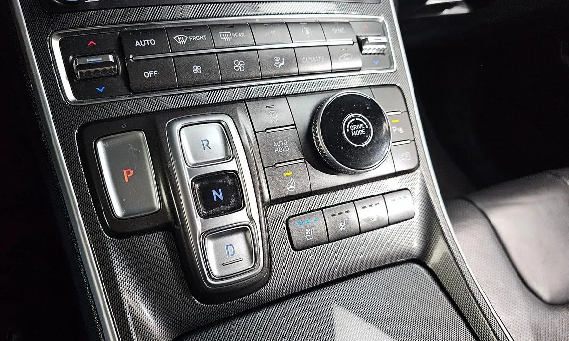 Hyundai Santafe — фото 8