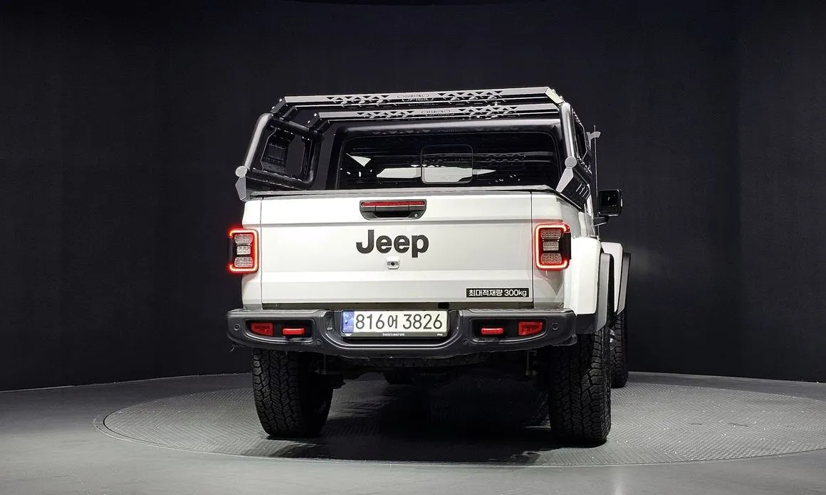 Jeep Gladiator — фото 2
