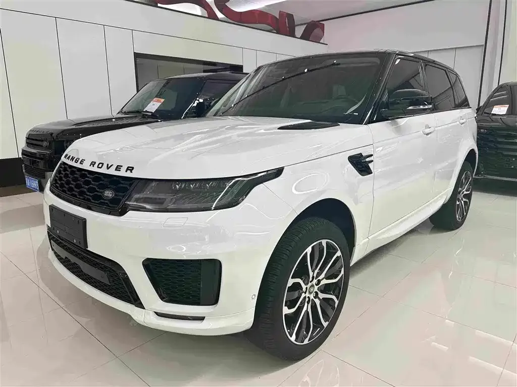 Land Rover Sport — фото 1