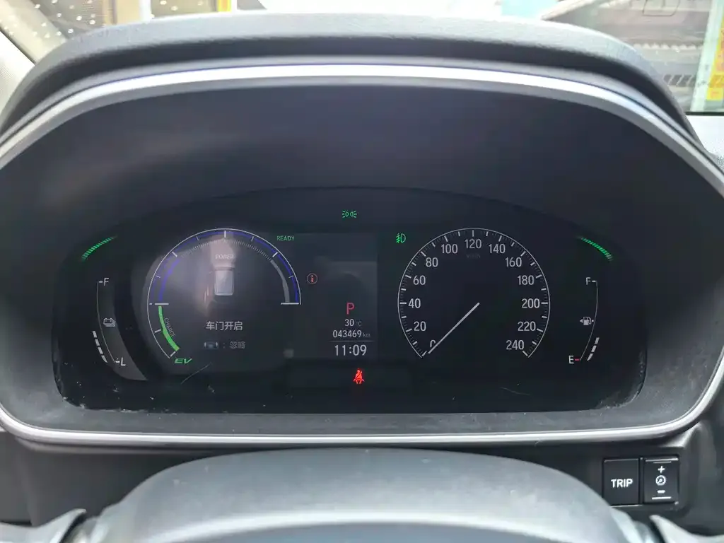 Honda Odyssey — фото 10