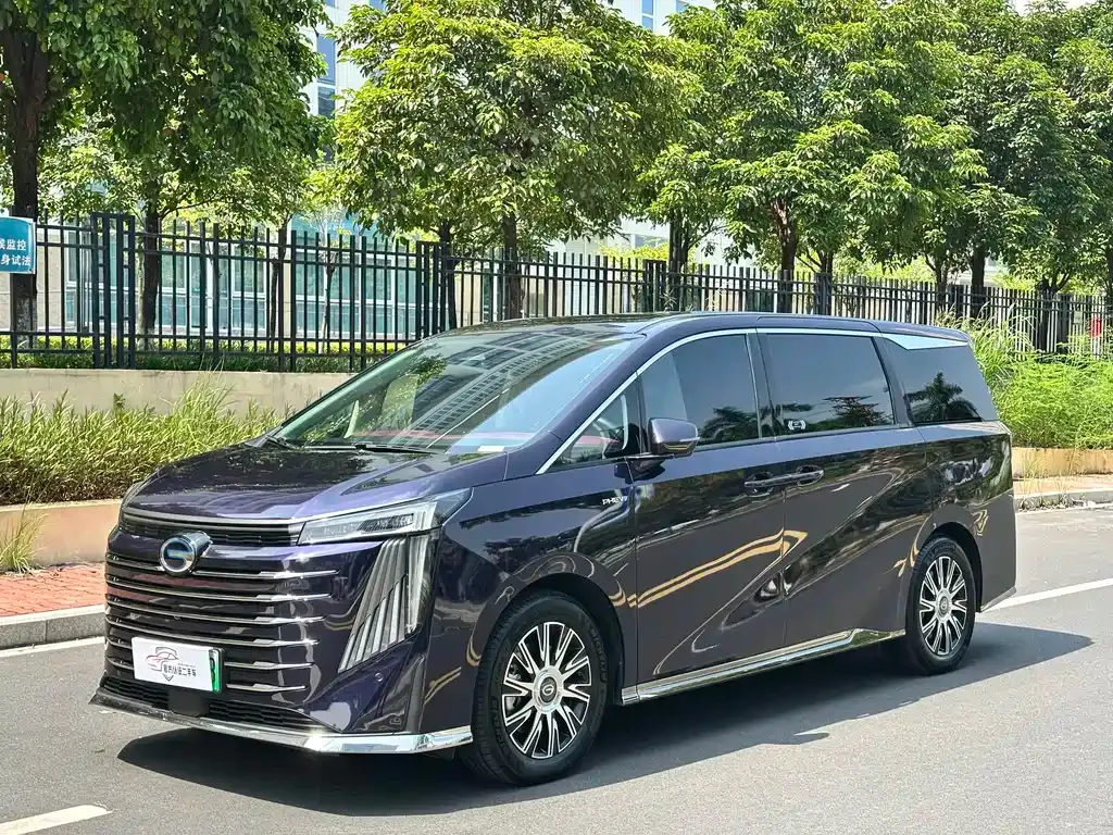 GAC Motor Trumpchi E9 — фото 1