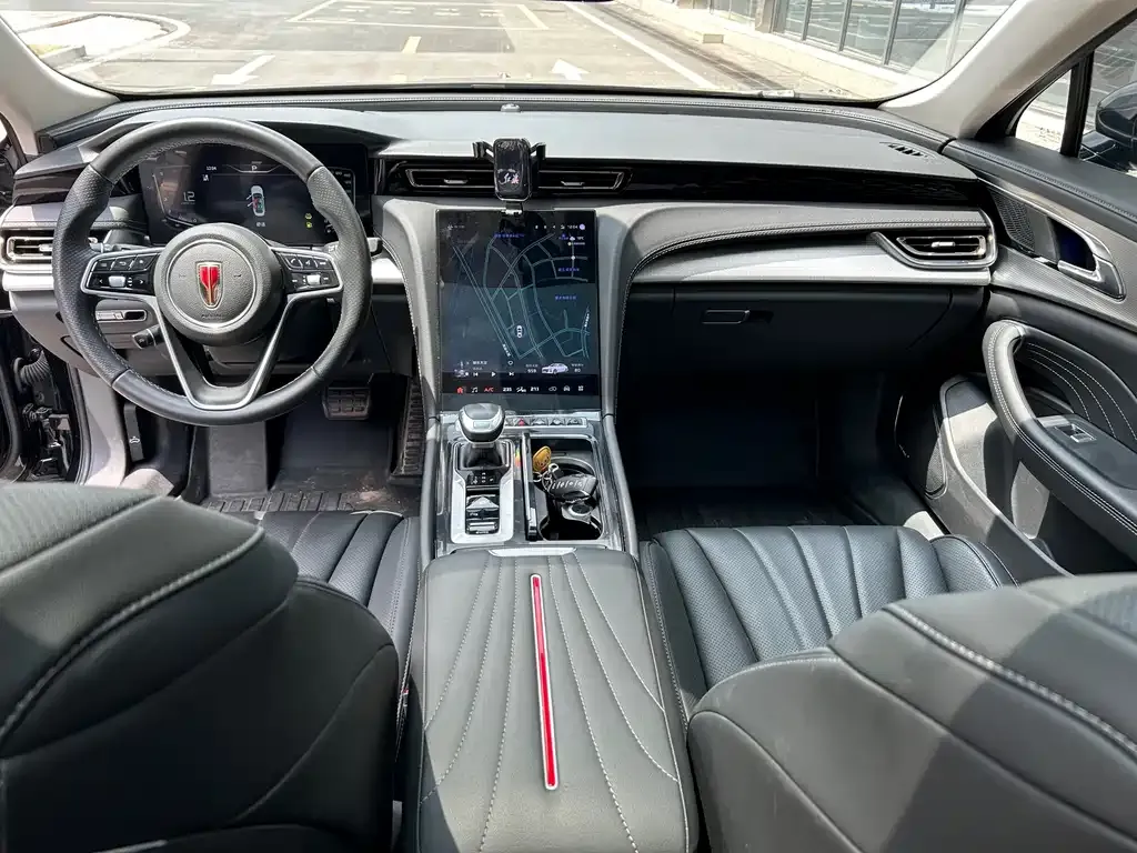Hongqi H5 — фото 2