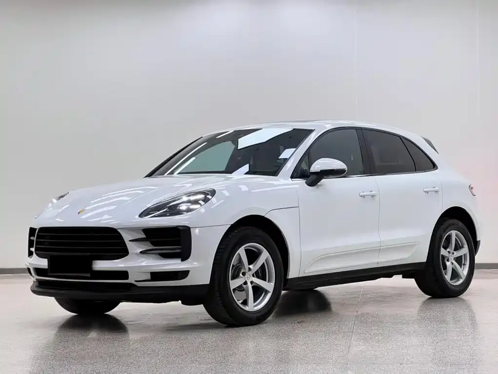 Porsche Macan — фото 1
