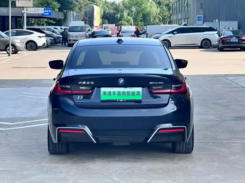 BMW i3 — фото 4