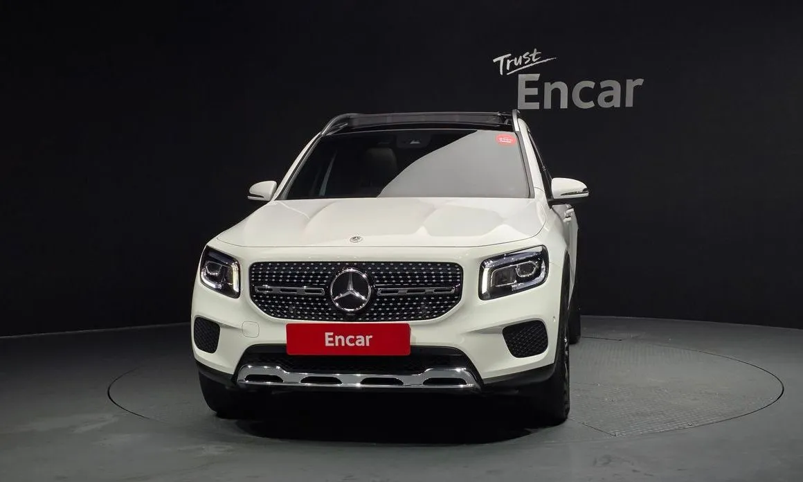 Mercedes-Benz GLB-Class — фото 4