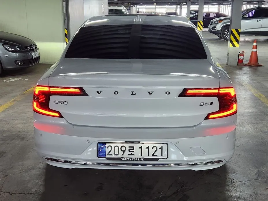 Volvo S90 — фото 3