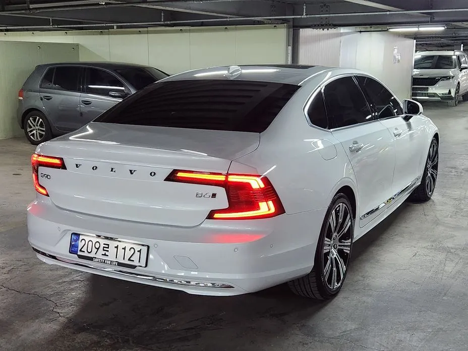 Volvo S90 — фото 6