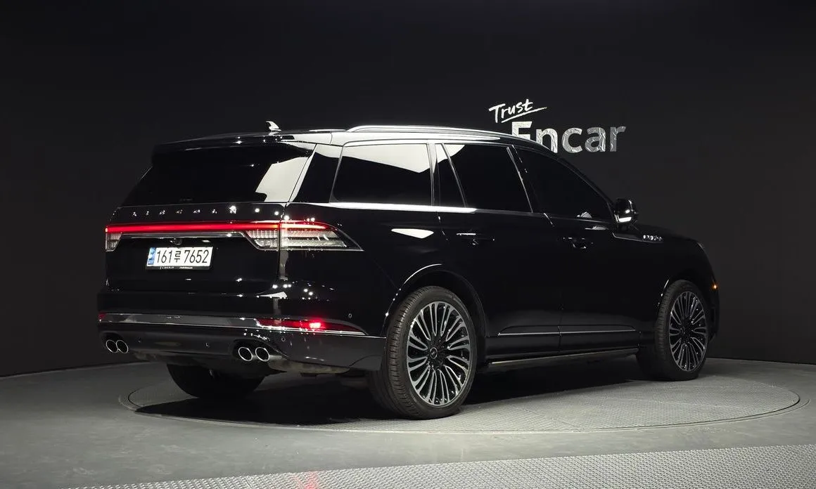Lincoln Aviator — фото 2