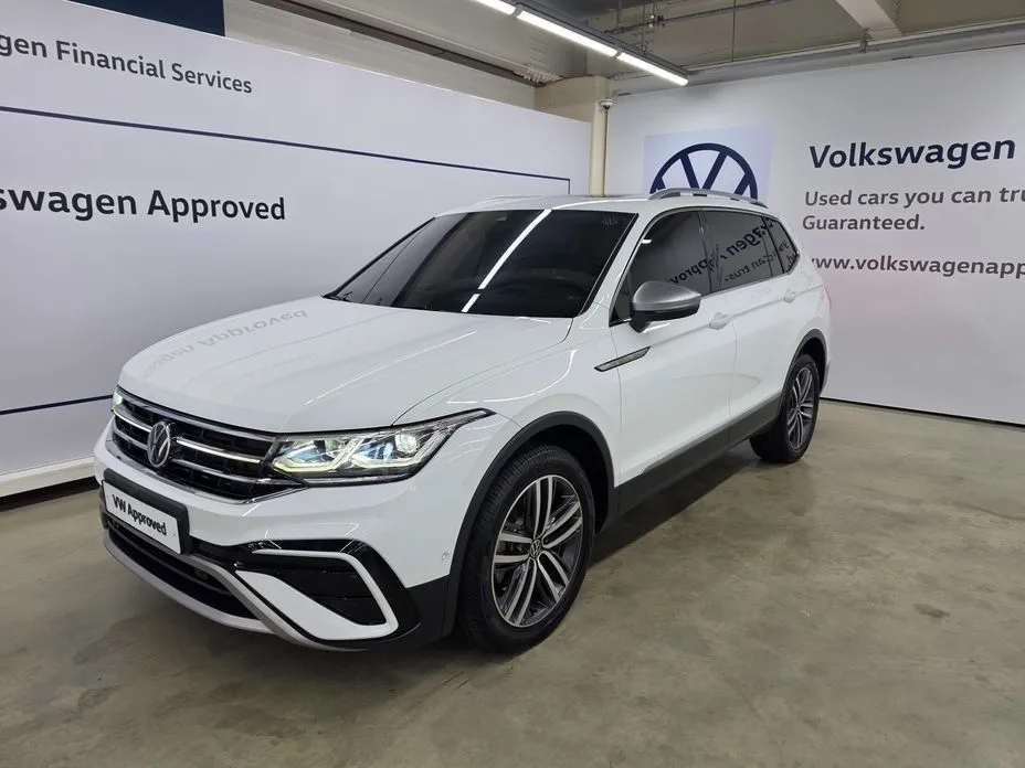 Volkswagen Tiguan — фото 1