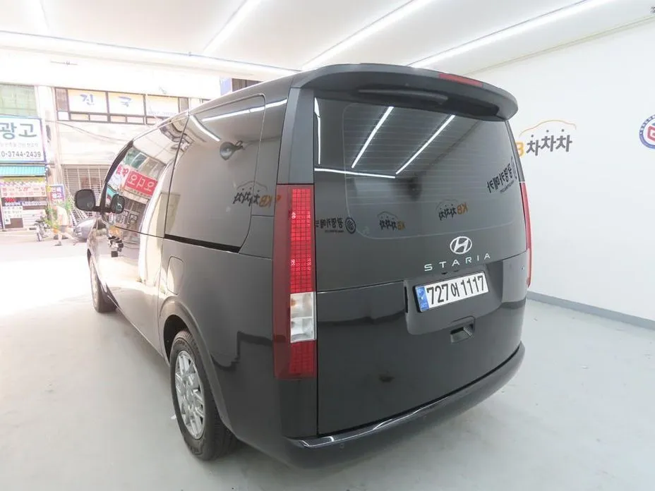 Hyundai Staria — фото 3