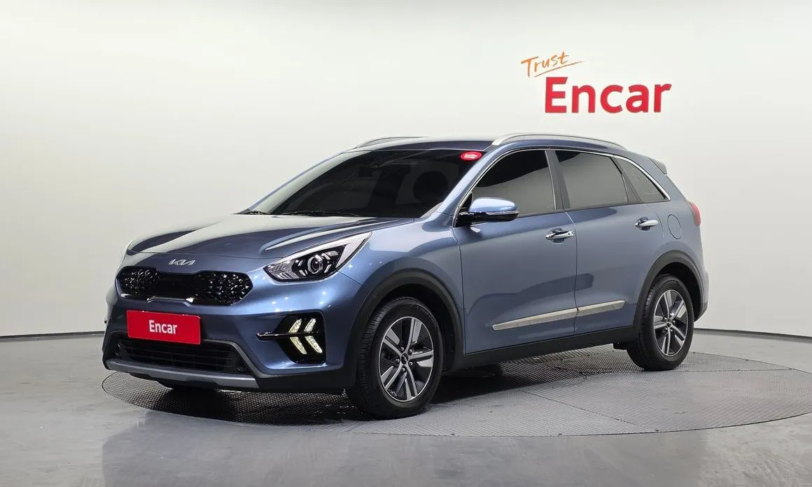 Kia Niro — фото 1