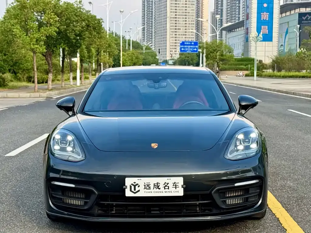 Porsche Panamera — фото 2