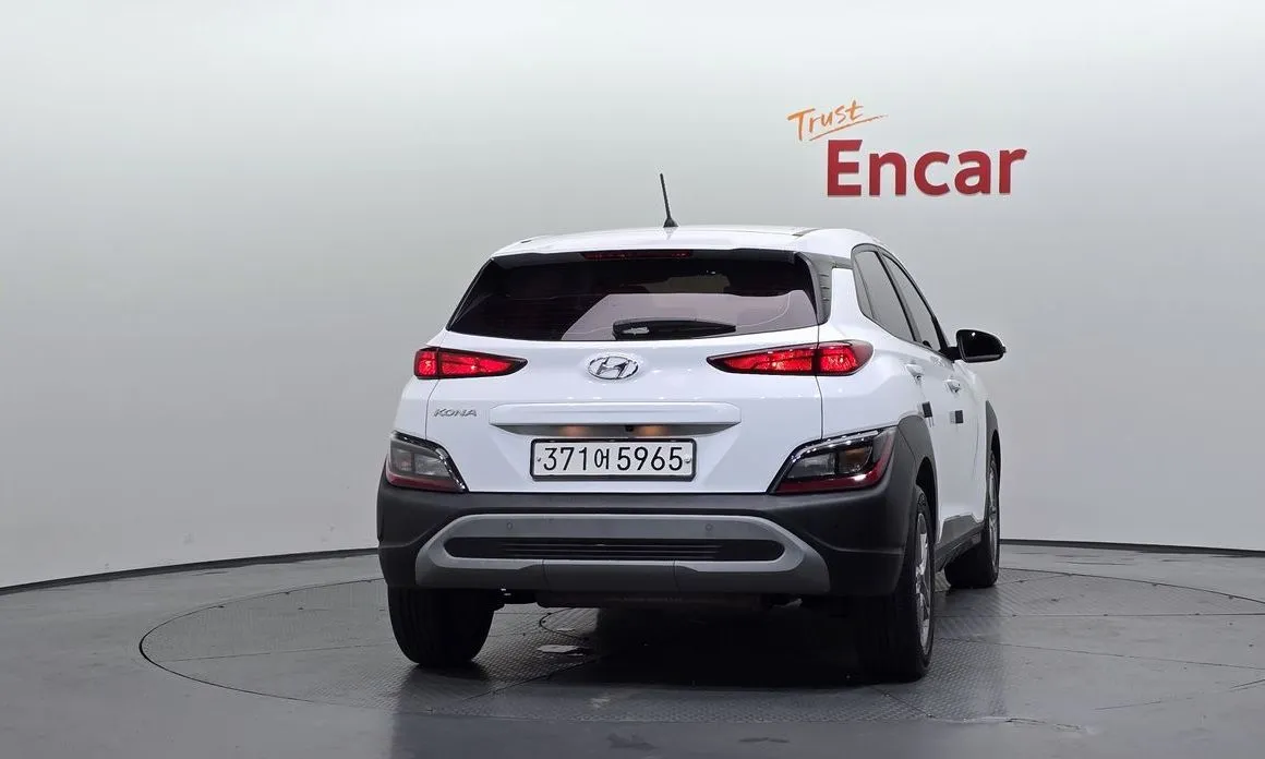 Hyundai Kona — фото 3