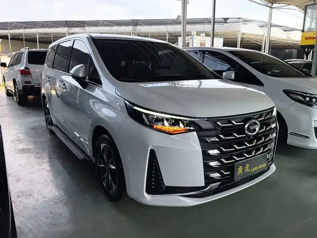 GAC Motor Trumpchi M6 — фото 8