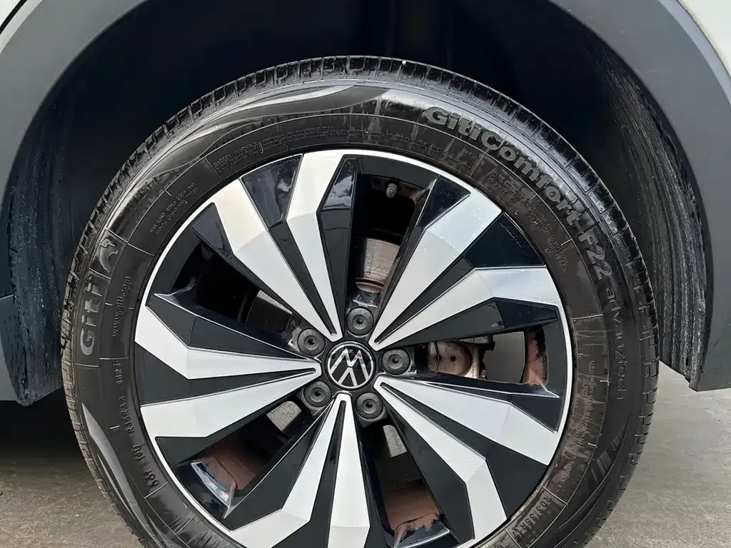 Volkswagen Tharu — фото 4
