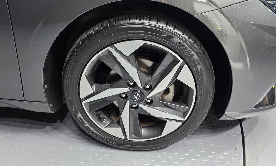 Hyundai AVANTE — фото 10