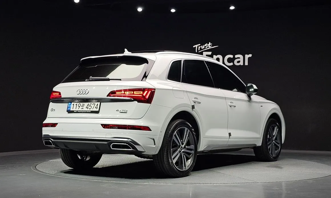 Audi Q5 — фото 5