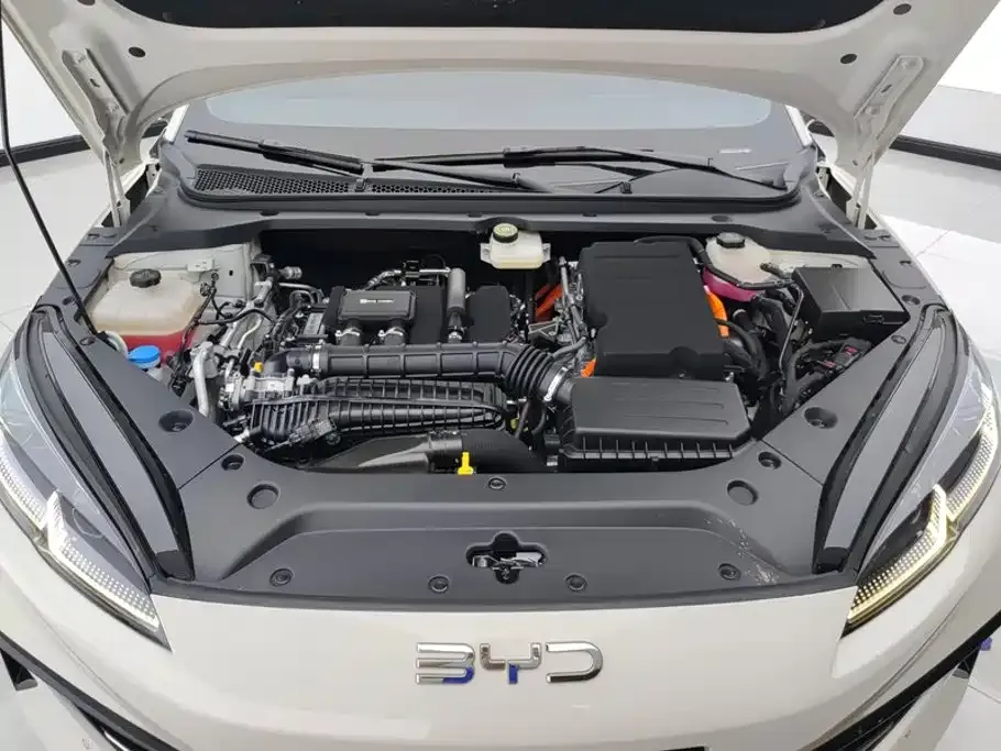 BYD Seal 06 — фото 10