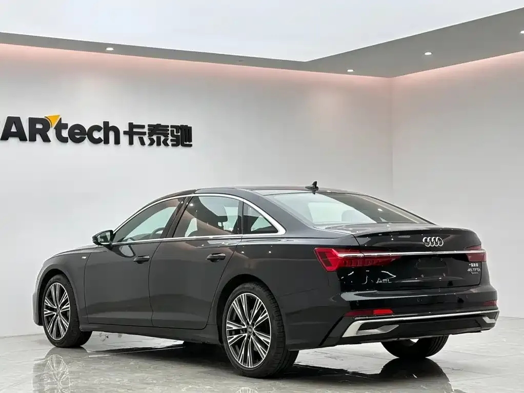 Audi A6L — фото 7