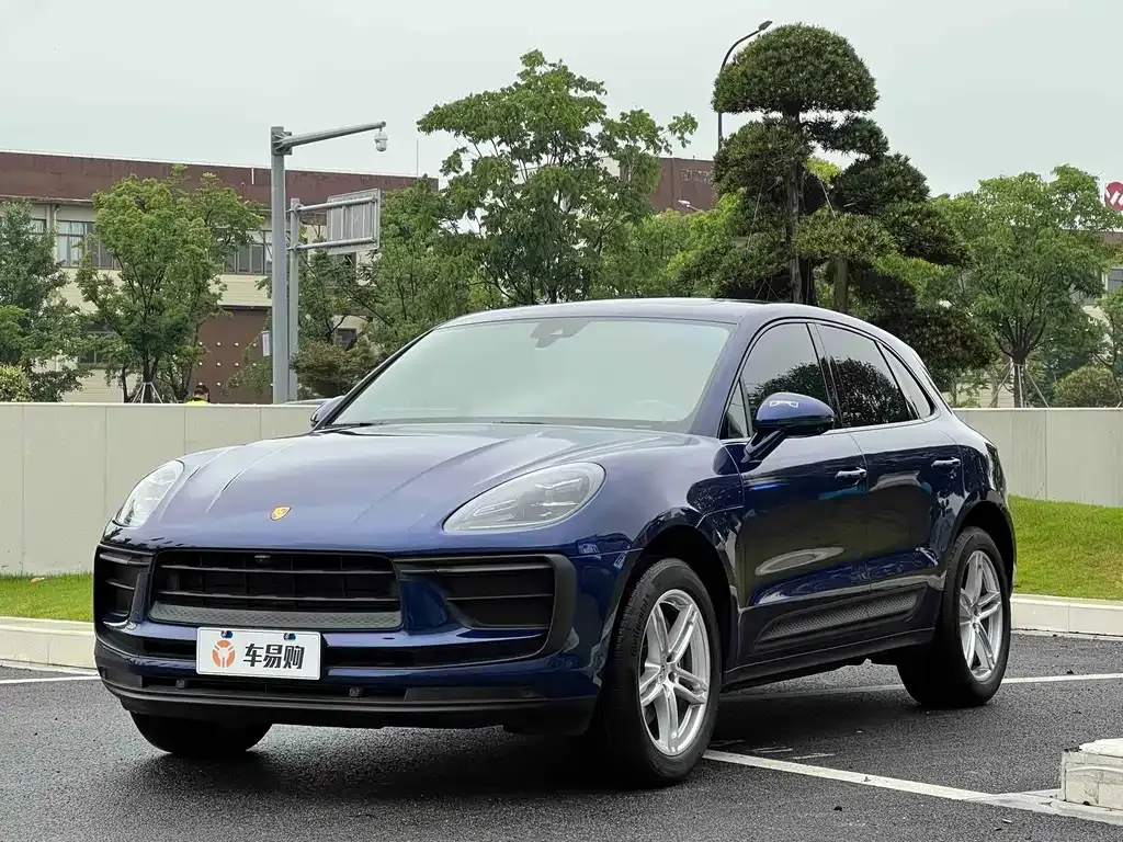 Porsche Macan — фото 1
