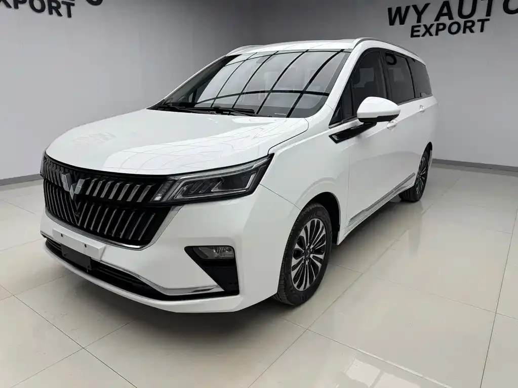 Wuling Jiachen — фото 1