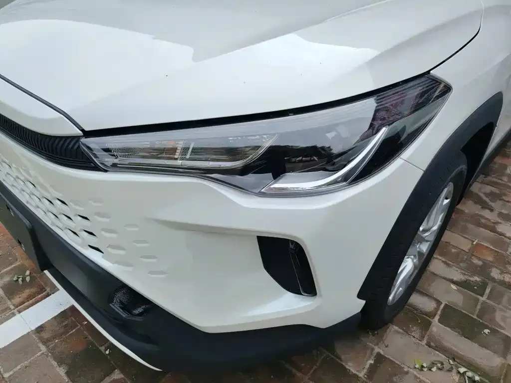 Toyota Corolla Cross — фото 4