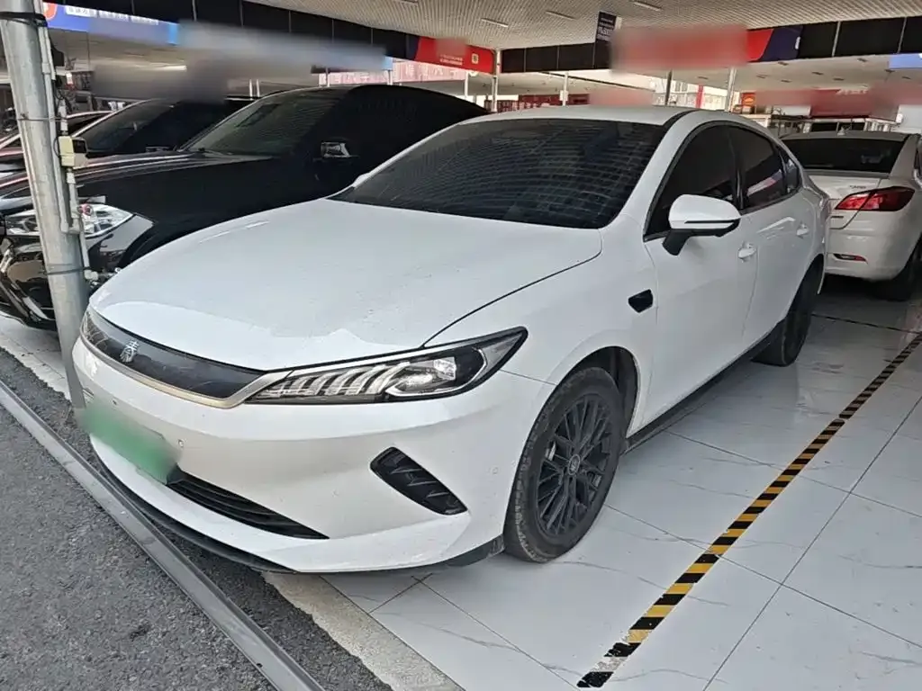 BYD Qin PLUS — фото 6