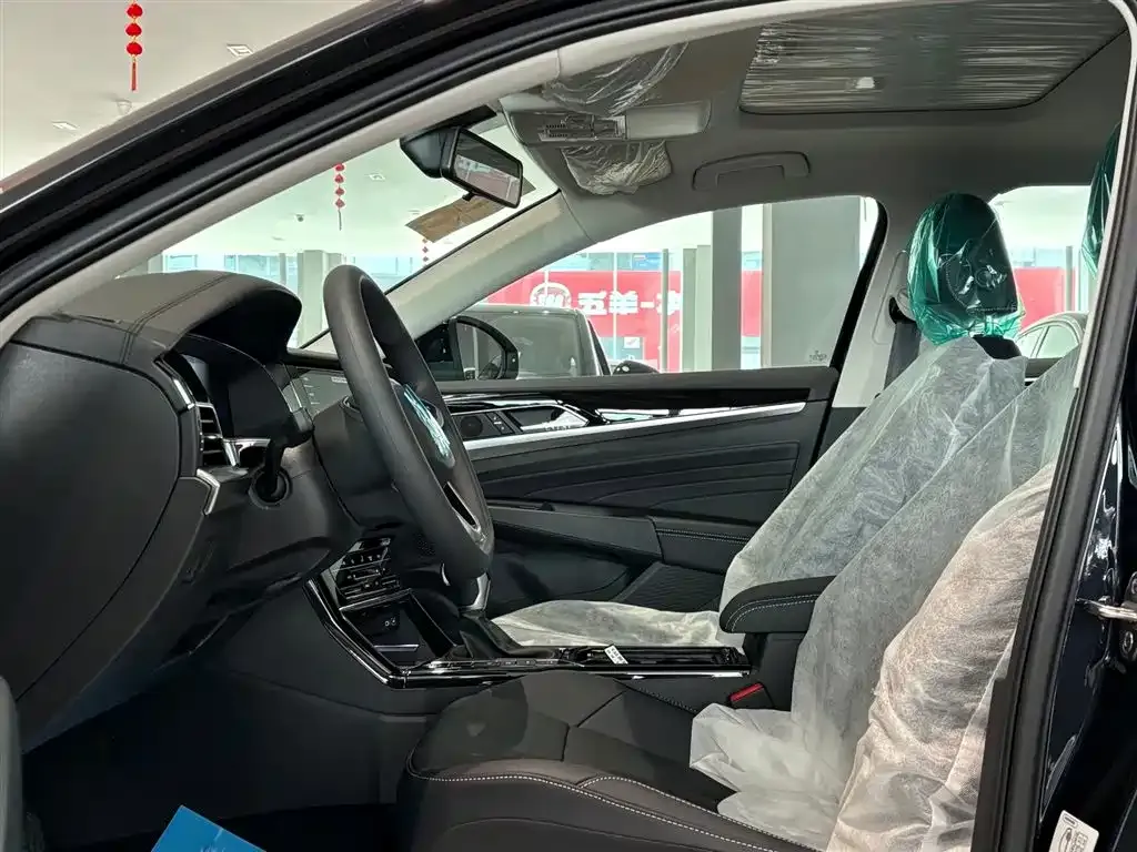 Volkswagen 帕萨特插电混动 — фото 6