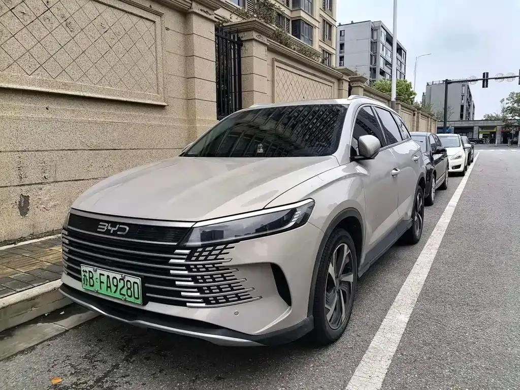 BYD Seal 05 DM-i — фото 1