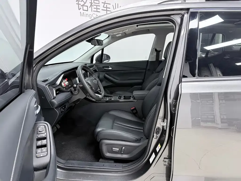 GAC Motor Trumpchi GS4 — фото 8