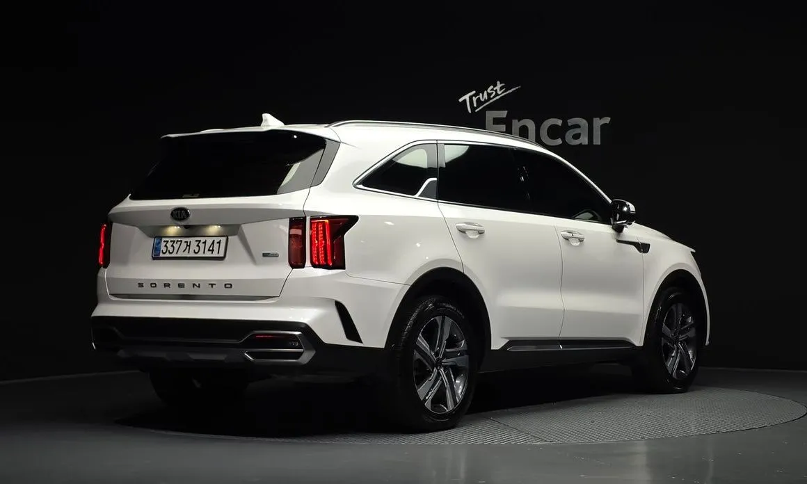Kia Sorento — фото 4