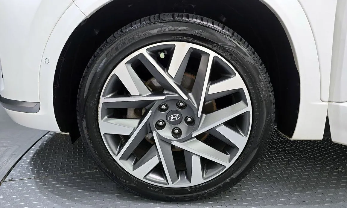 Hyundai Santafe — фото 8