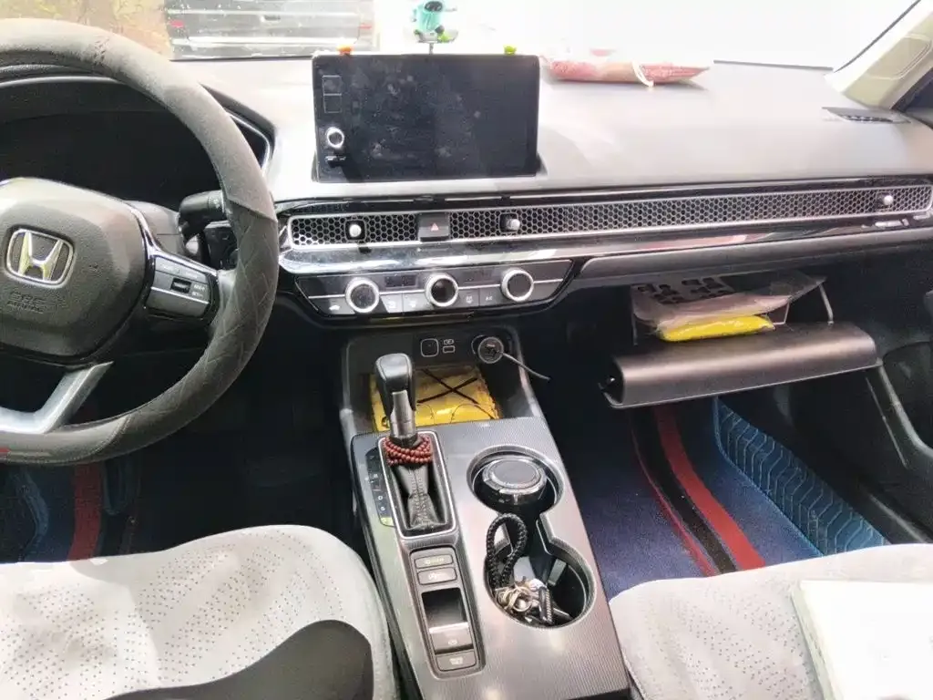Honda Civic — фото 7