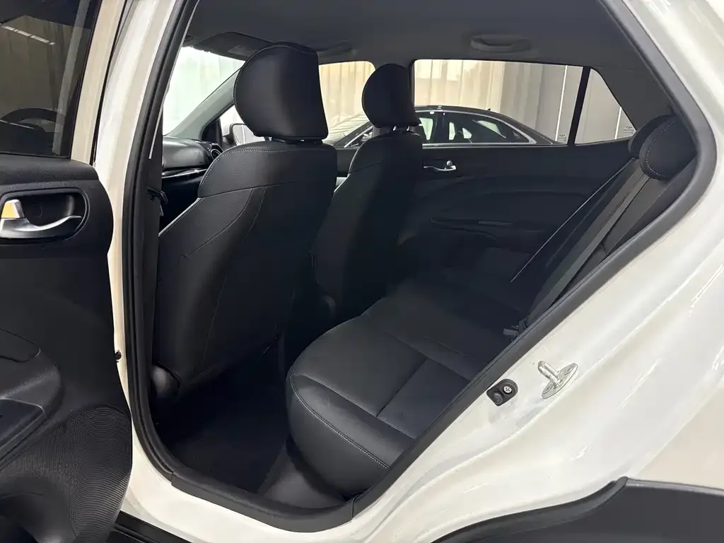 Kia KX1 — фото 10