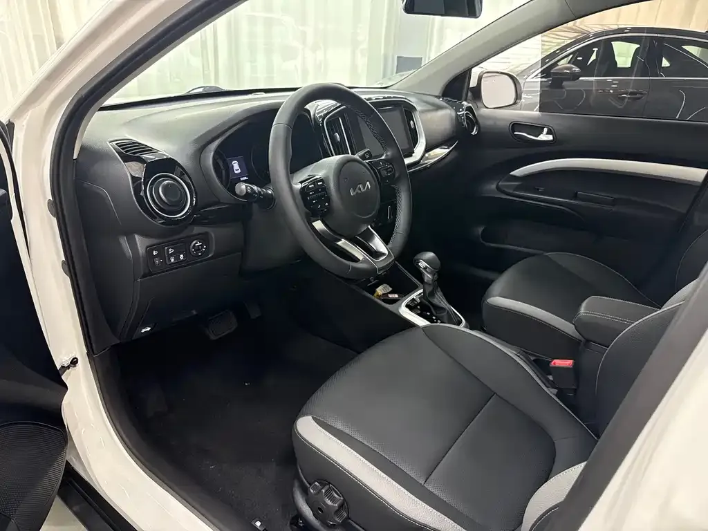 Kia KX1 — фото 2